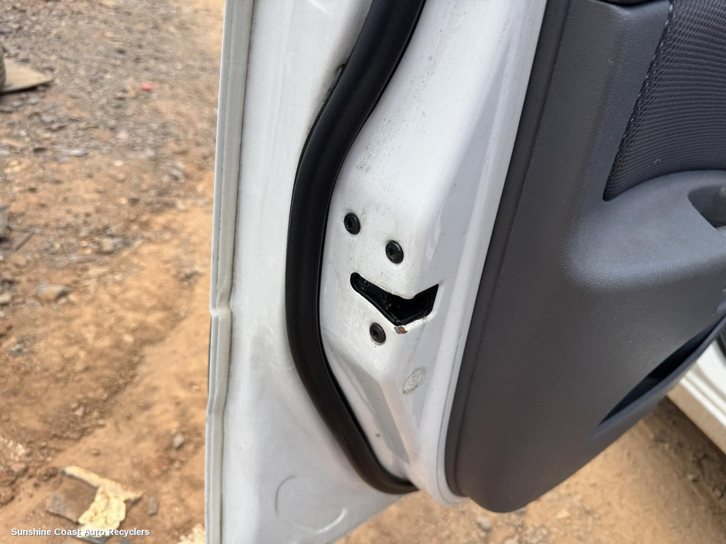 2007 Kia Rio Door Boot Gate Lock