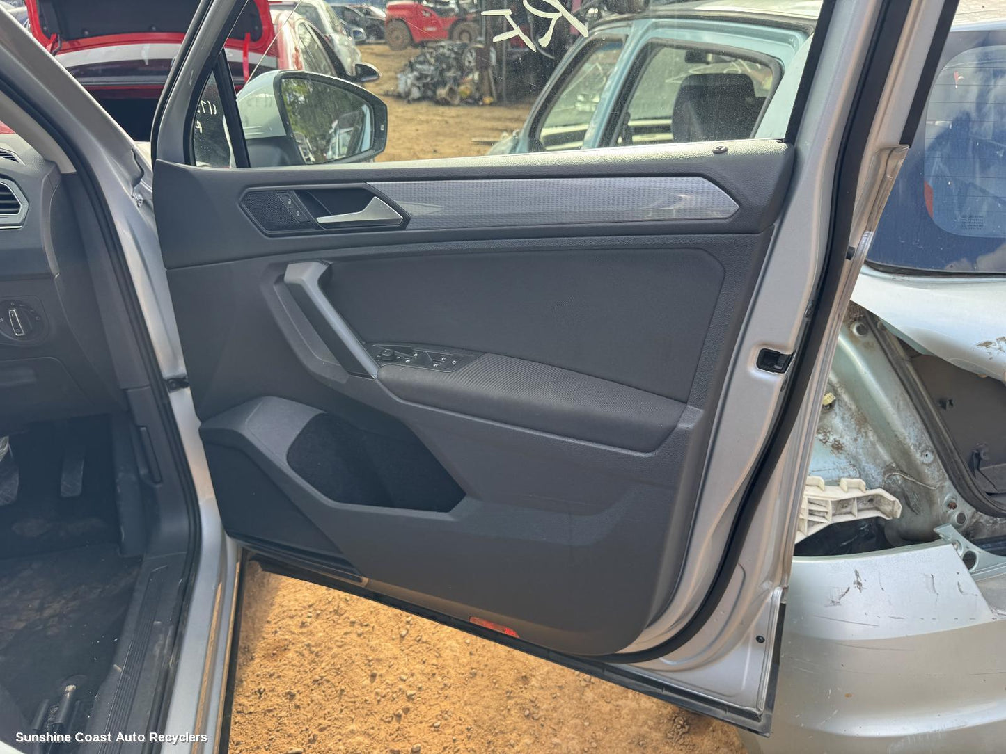 2022 Volkswagen Tiguan Door Trim