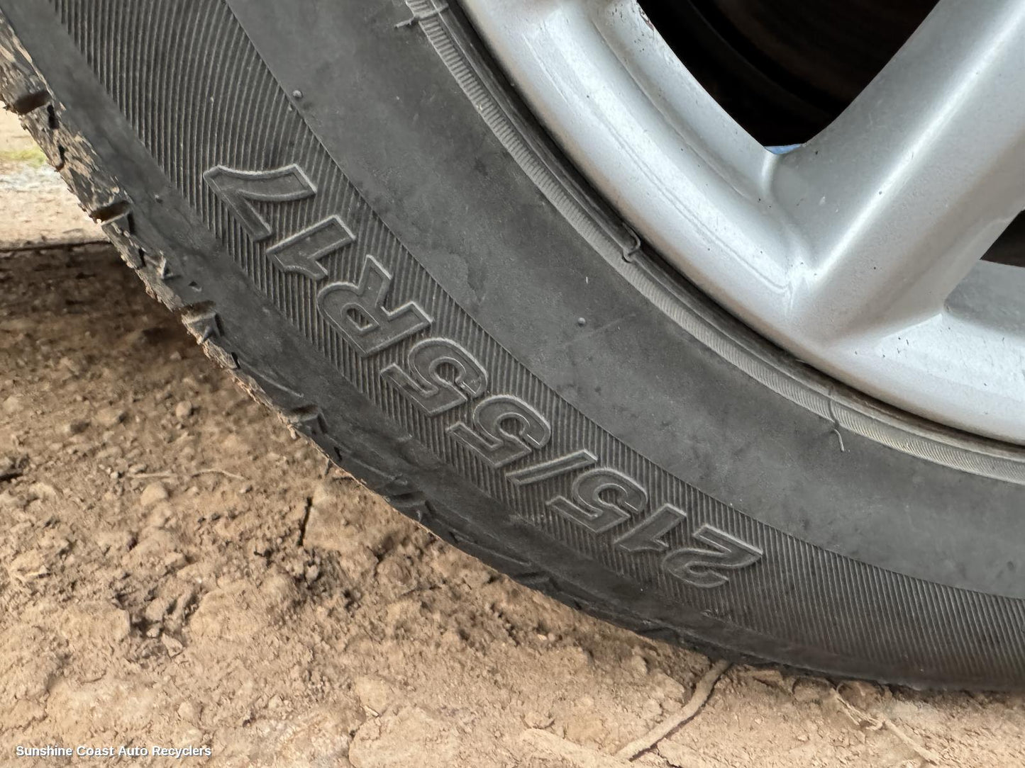 2011 Nissan Maxima Tyre