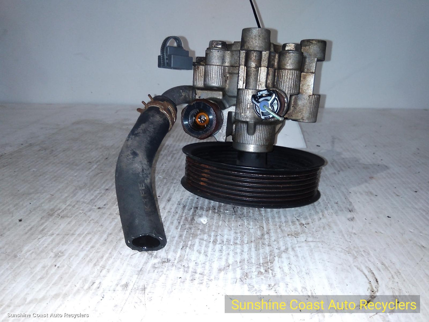 2006 Toyota Prado Steering Pump