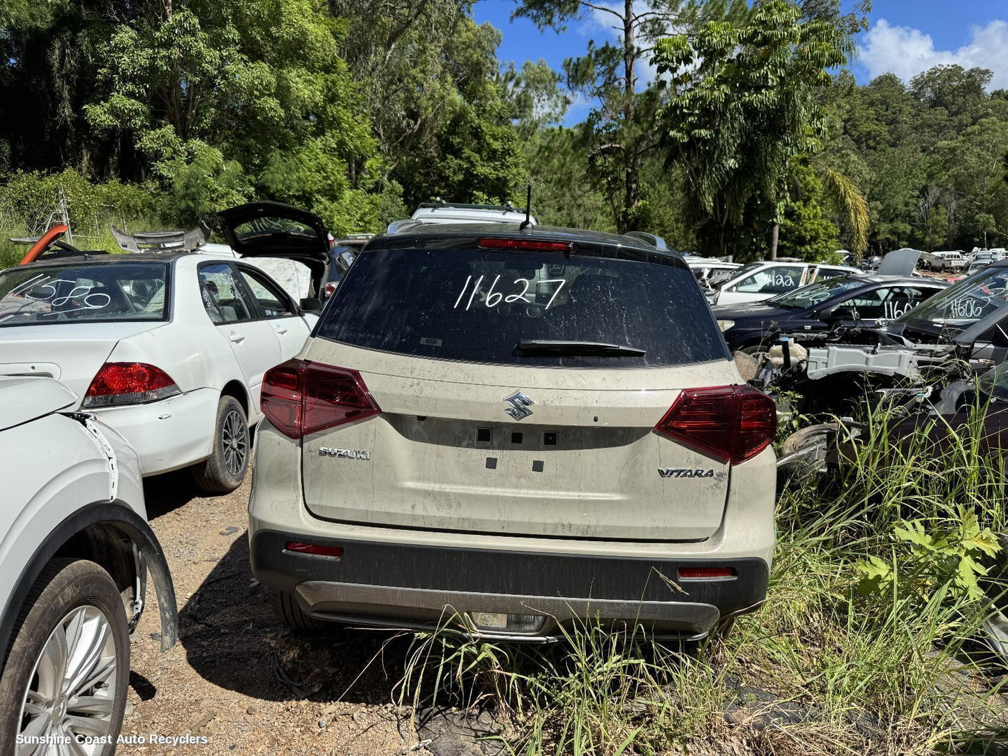 2024 Suzuki Vitara Left Guard Liner