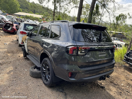 2024 Ford Everest Right Front Hub Assembly