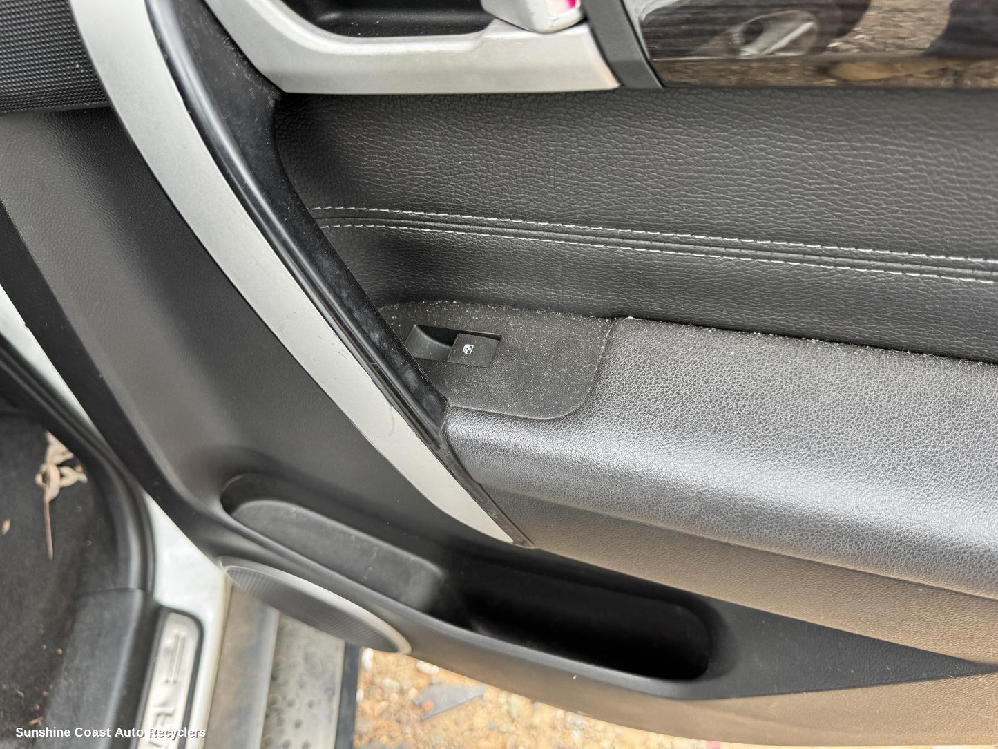 2013 Holden Captiva Pwr Dr Wind Switch