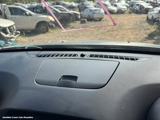 2015 Holden Cruze Glove Box