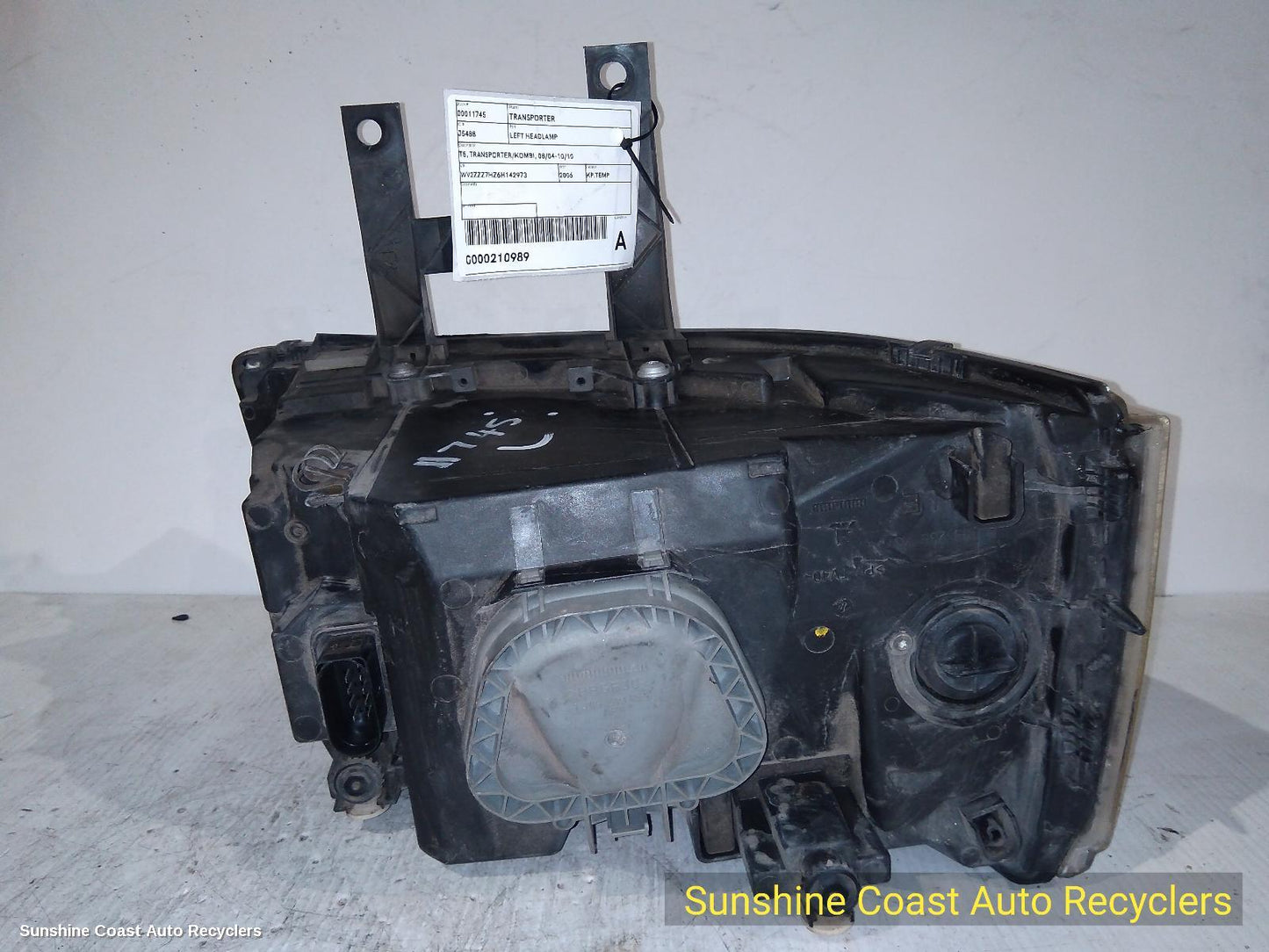 2006 Volkswagen Transporter Left Headlamp