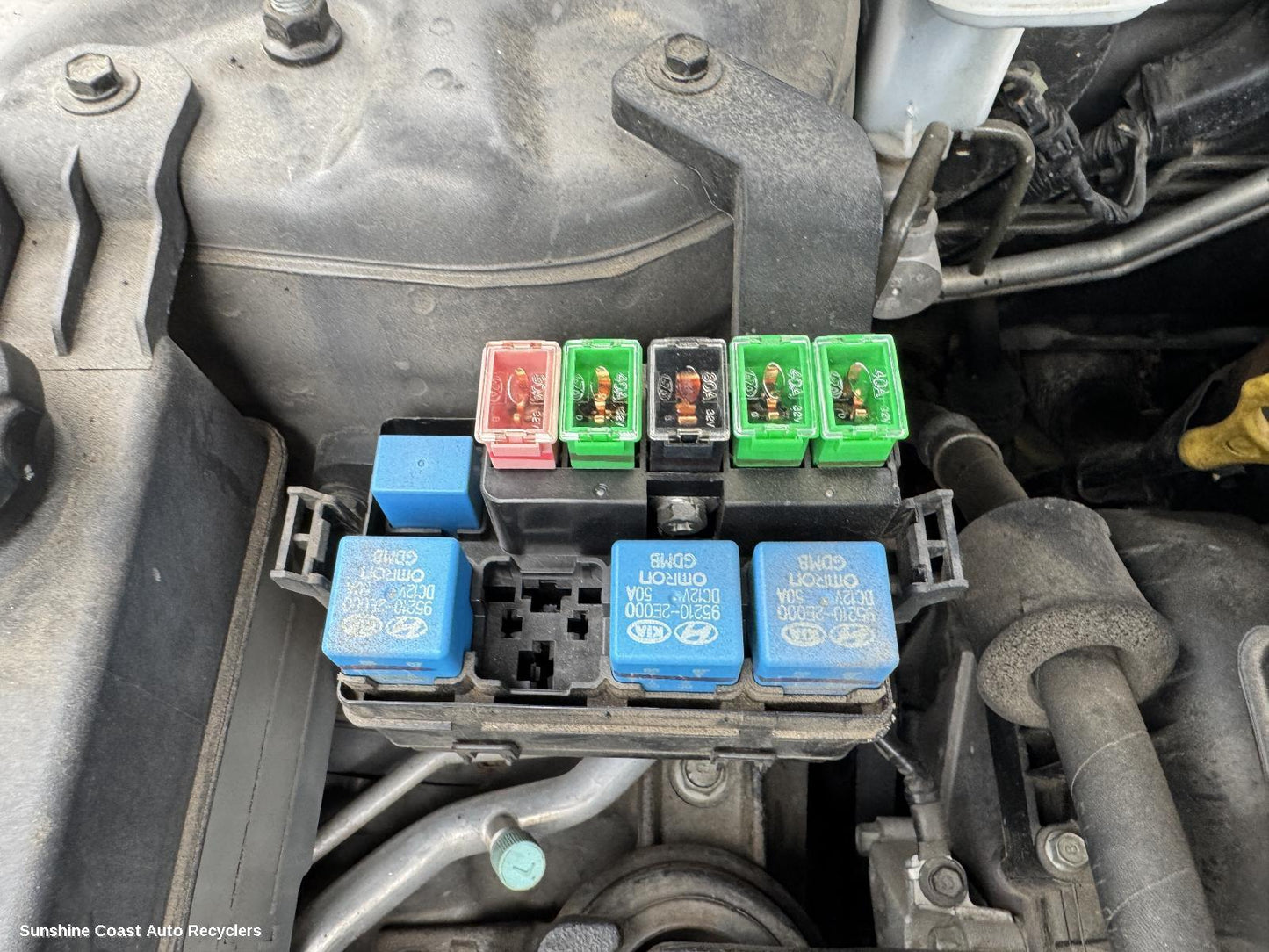2011 Hyundai Santa Fe Fuse Box