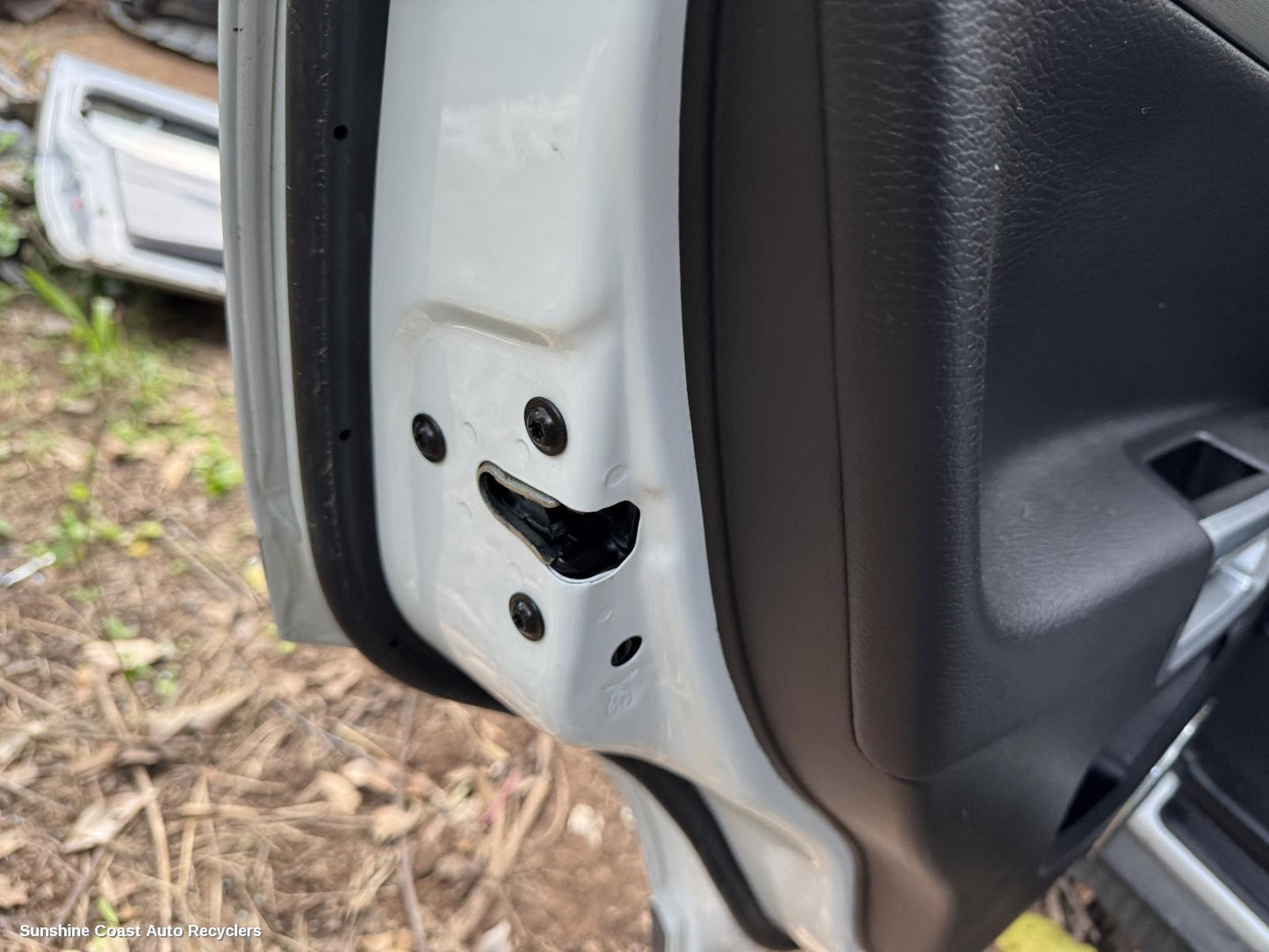 2013 Holden Captiva Door Boot Gate Lock