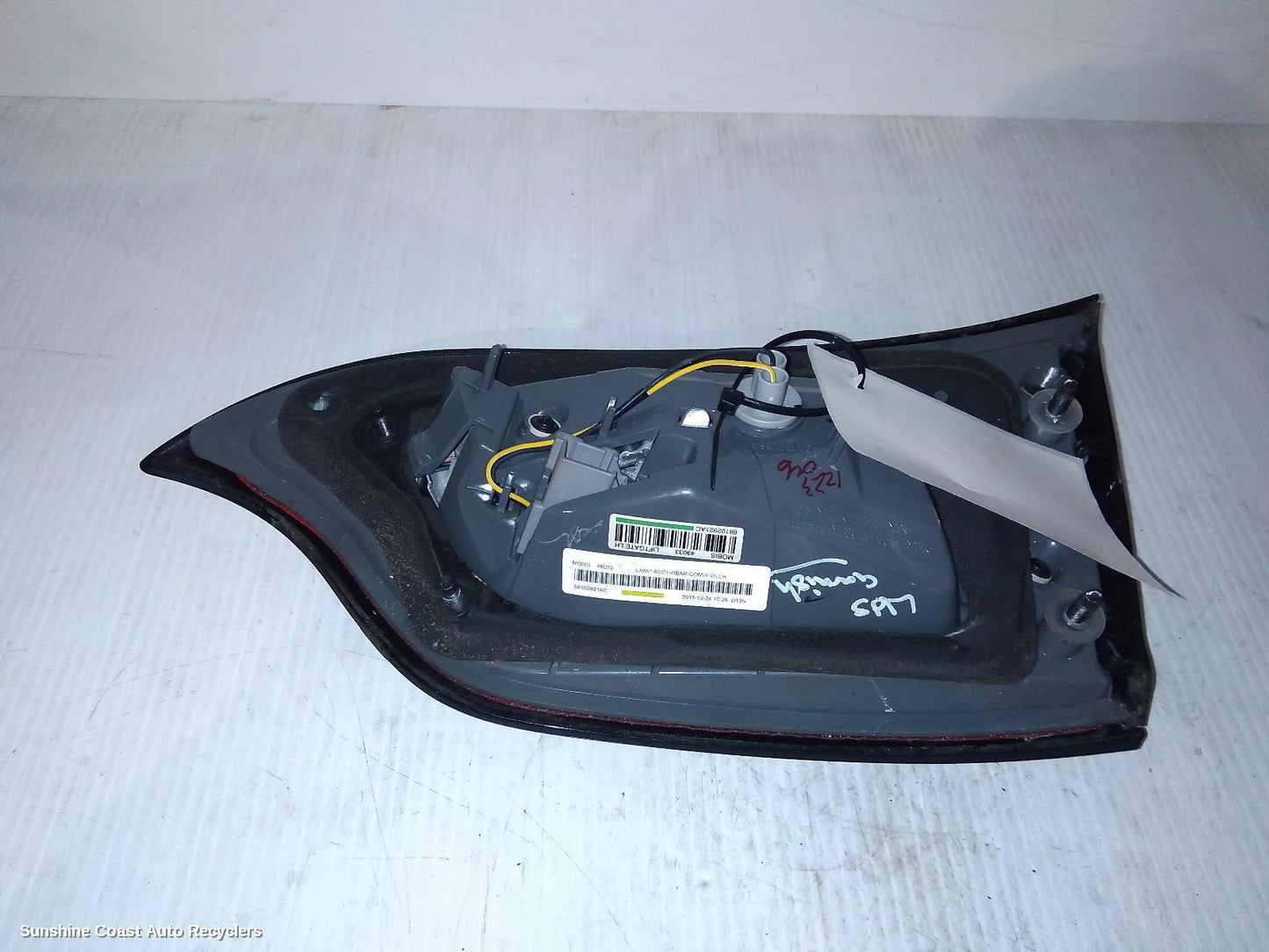 2016 Jeep Cherokee Rear Garnish