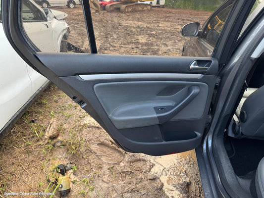 2009 Volkswagen Golf Door Trim