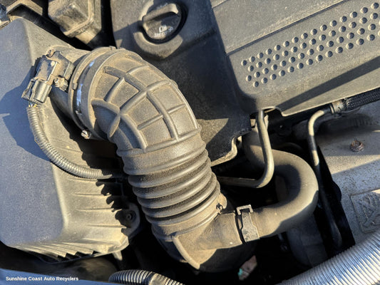 2013 Holden Captiva Air Cleaner Duct Hos