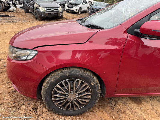 2013 Kia Cerato Left Guard