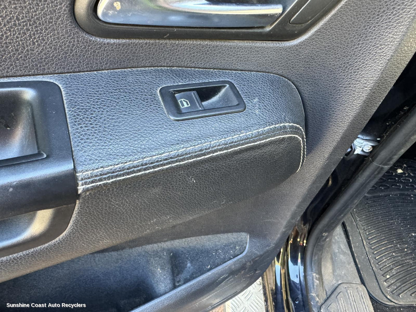 2011 Volkswagen Amarok Pwr Dr Wind Switch