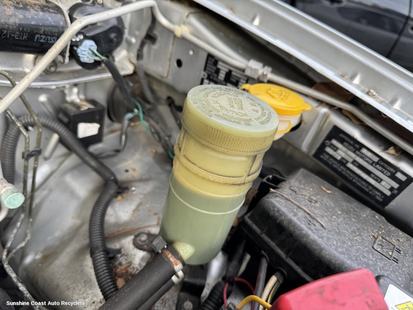 2006 Holden Rodeo P S Reservoir