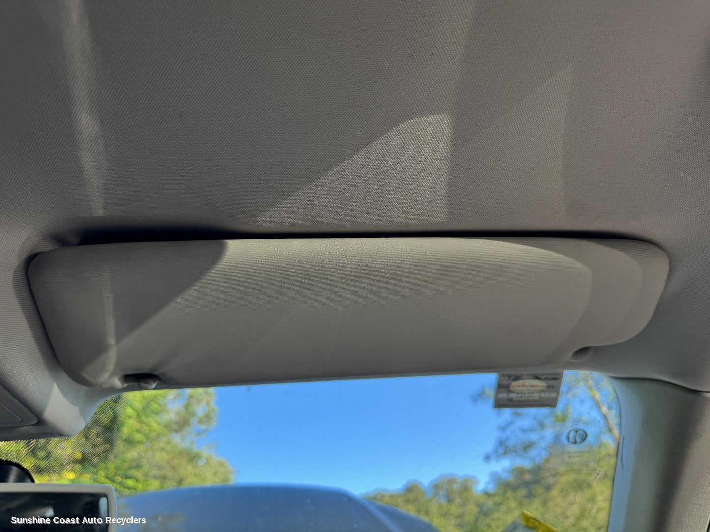 2012 Volkswagen Touareg Sunvisor
