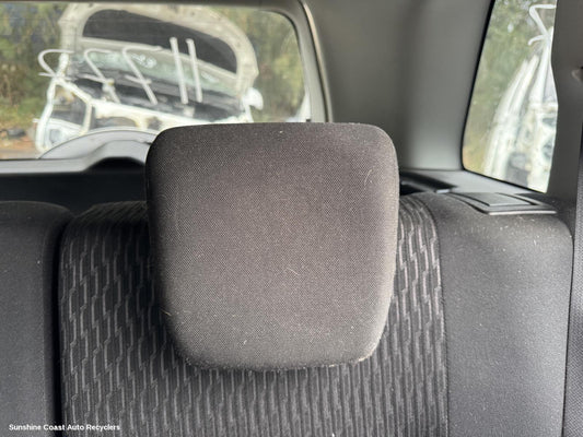 2014 Suzuki Vitara Headrest