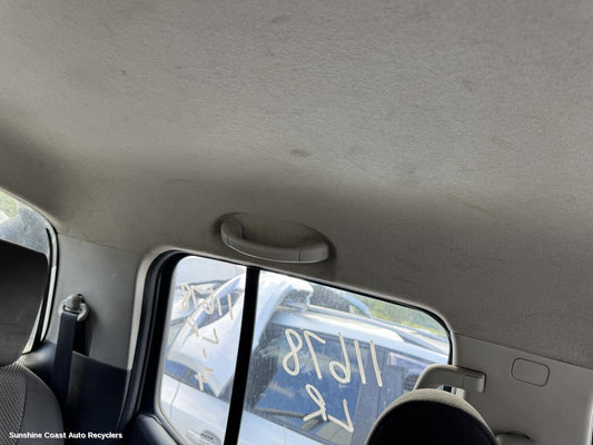 2010 Nissan Navara Grab Handle