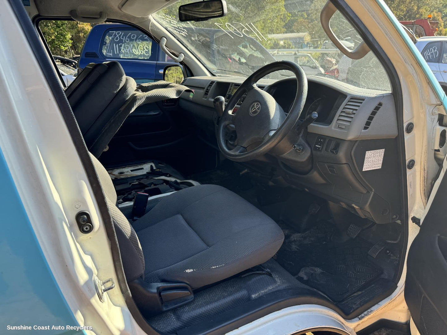 2011 Toyota Hiace Ecu