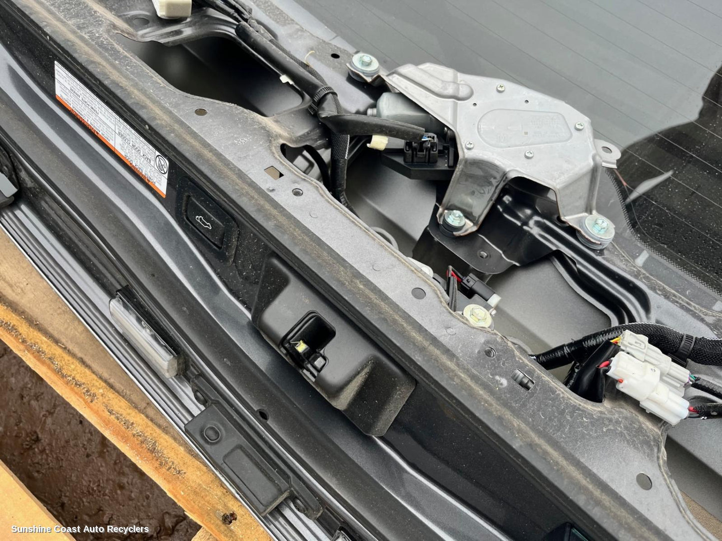 2017 Toyota Landcruiser Door Boot Gate Lock