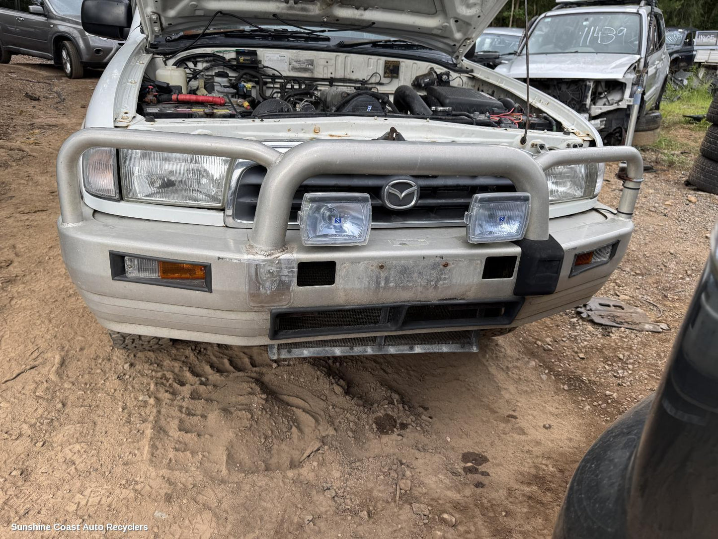 2001 Mazda Bravo Grille