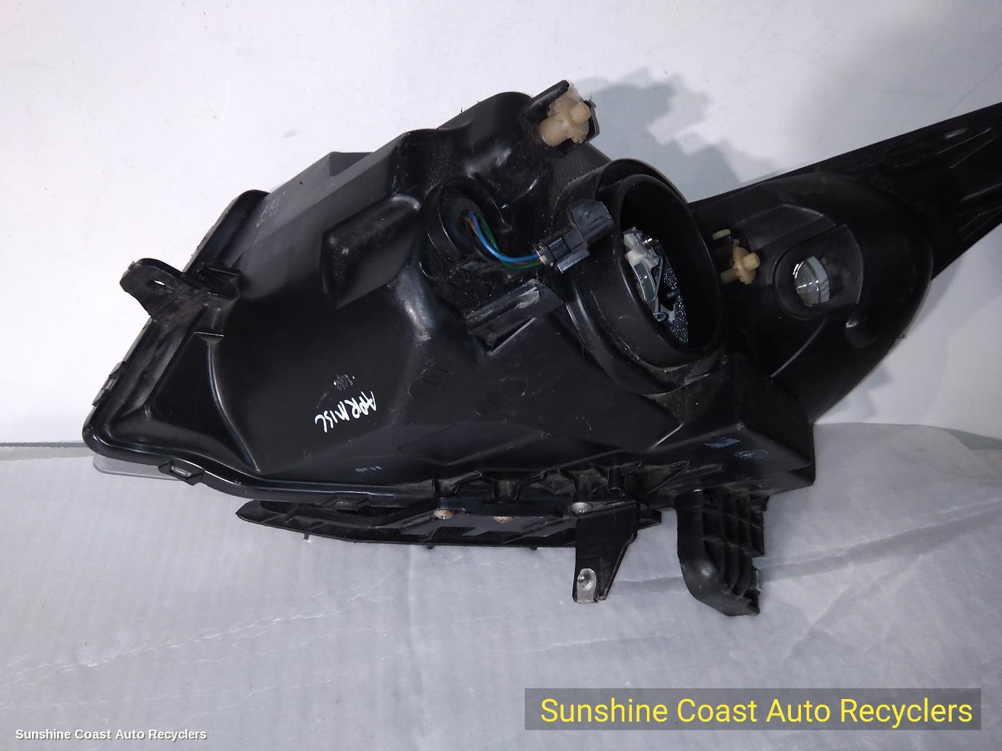 2010 Holden Cruze Right Headlamp