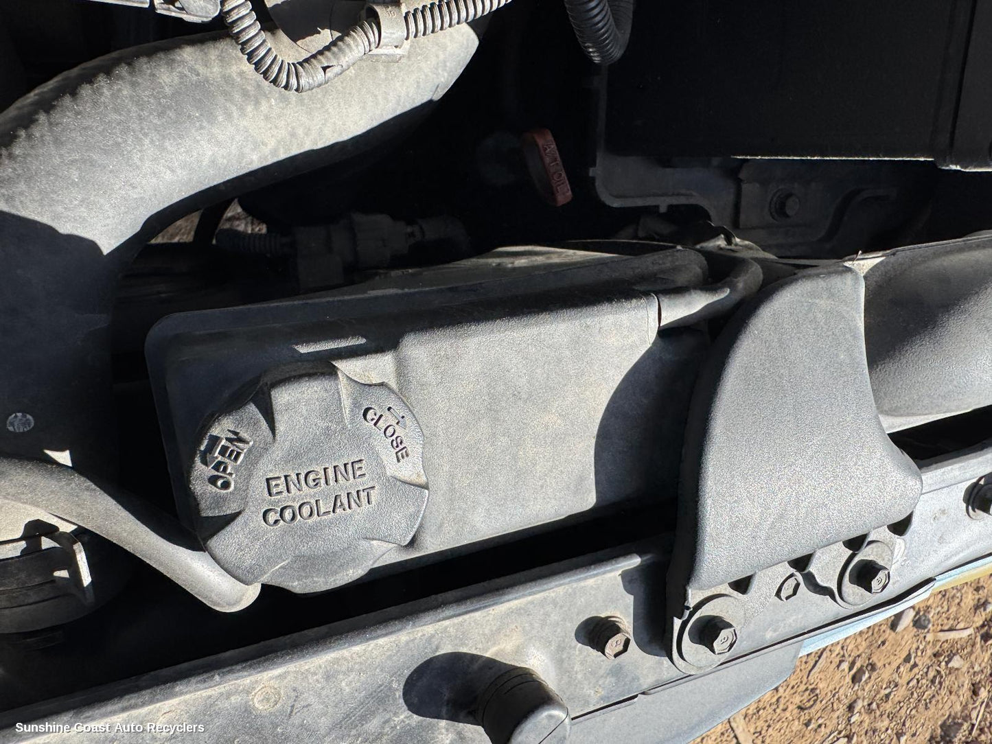 2010 Hyundai Getz Overflow Bottle