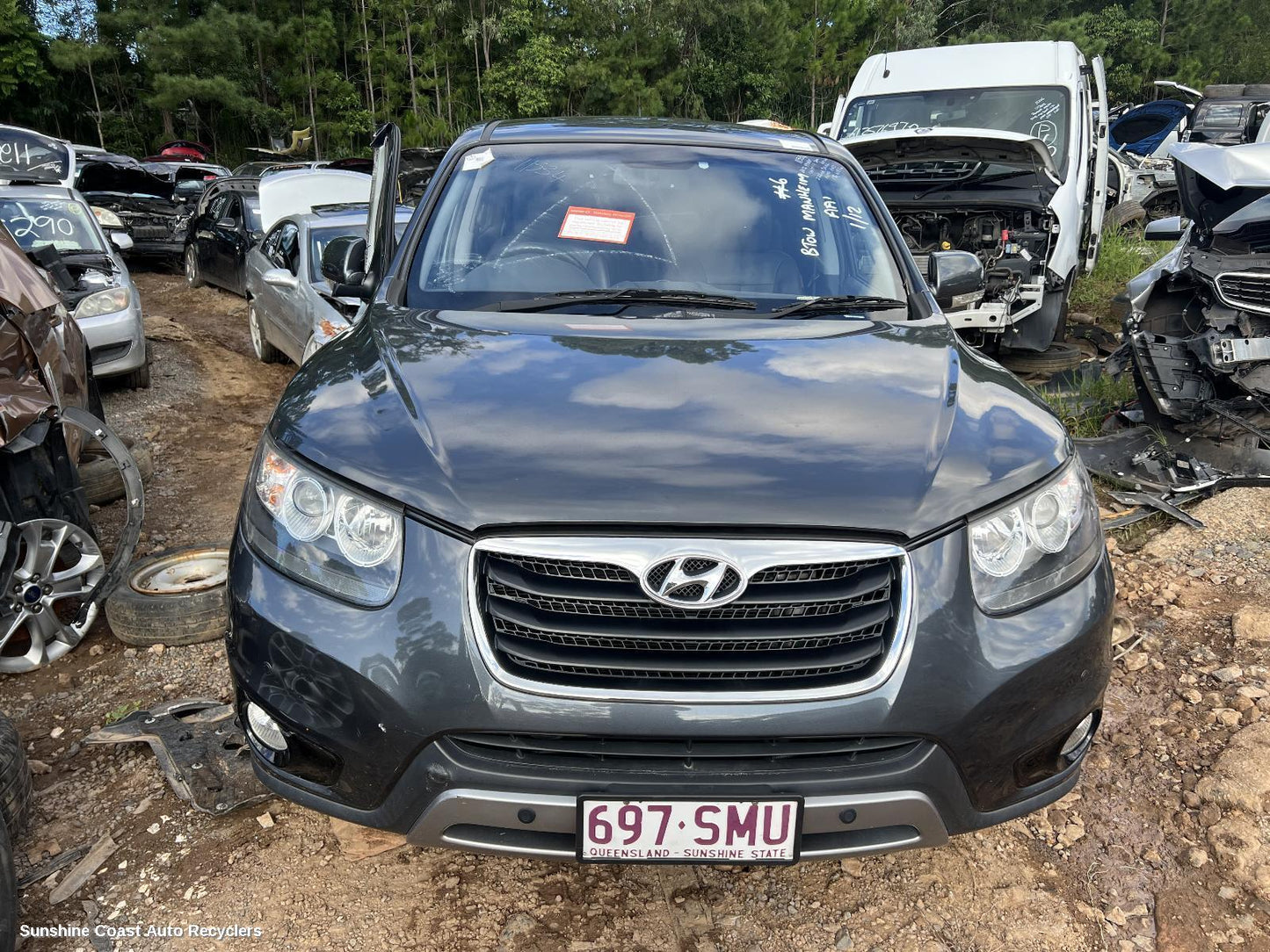 2012 Hyundai Santa Fe Front Seat