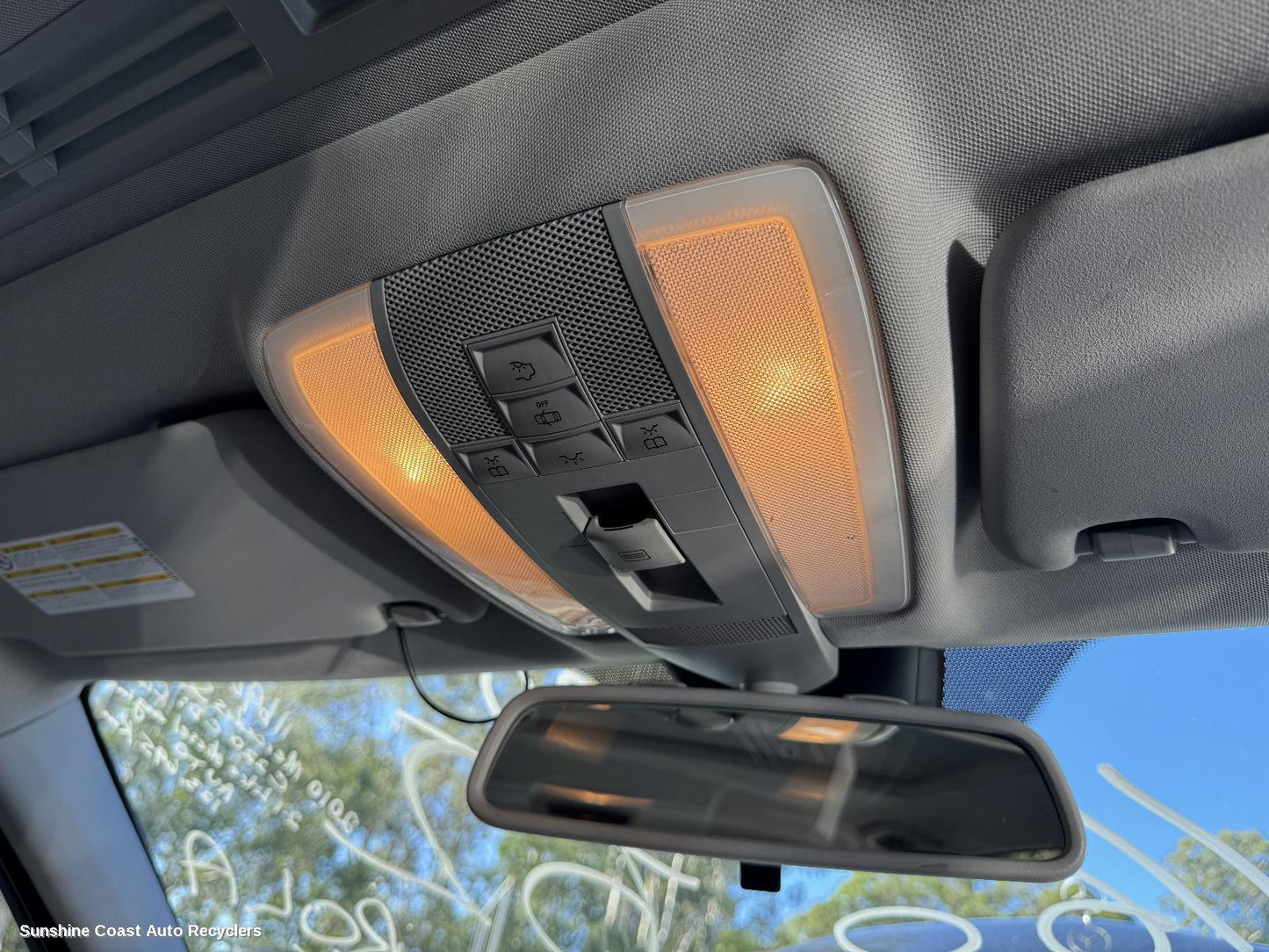 2010 Mercedes C Class Courtesy Light