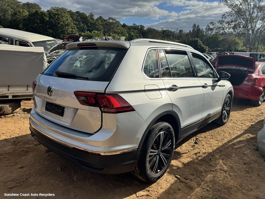 2022 Volkswagen Tiguan Rear Bumper