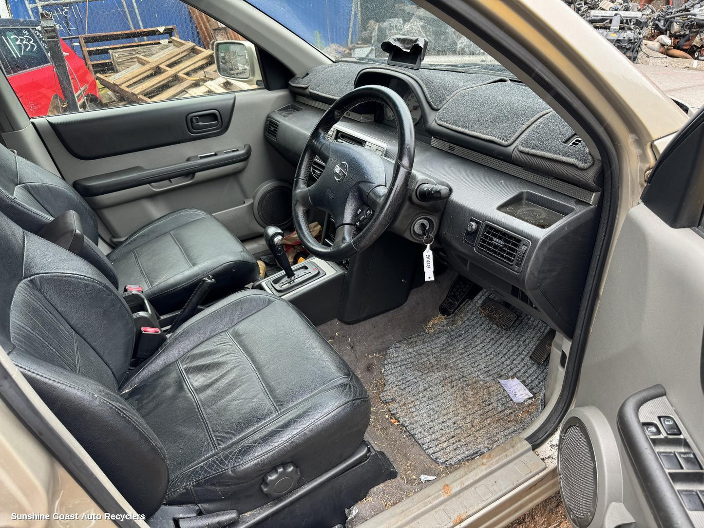 2002 Nissan Xtrail Door Handle