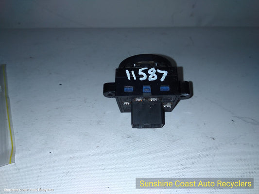 2004 Kia Rio Misc Switch Relay