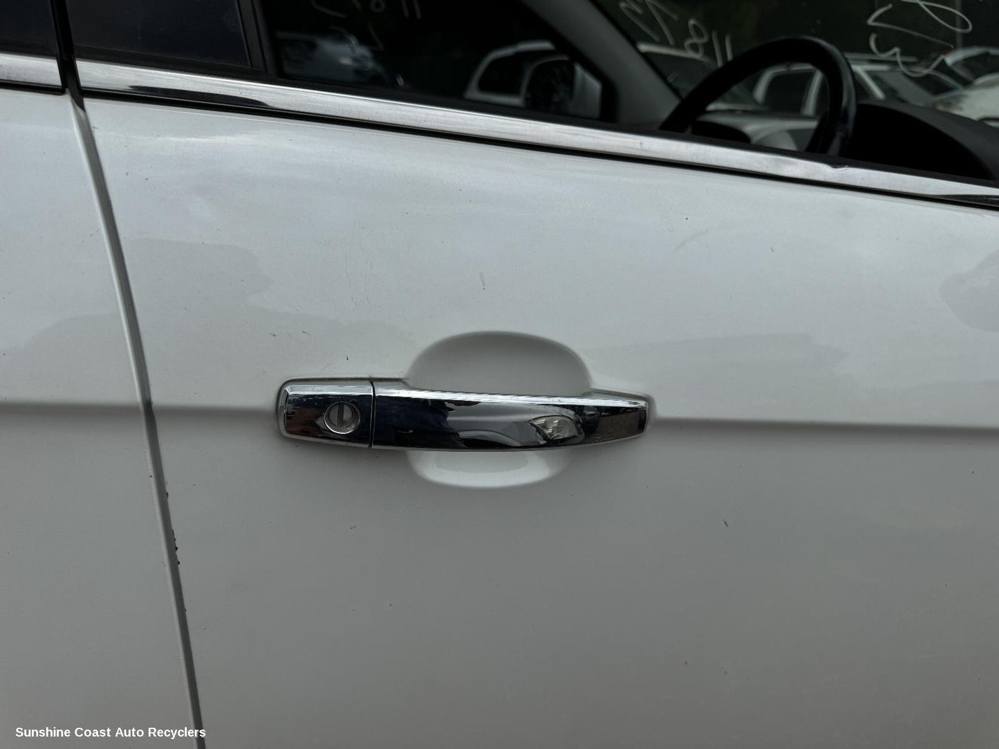 2013 Holden Captiva Door Handle