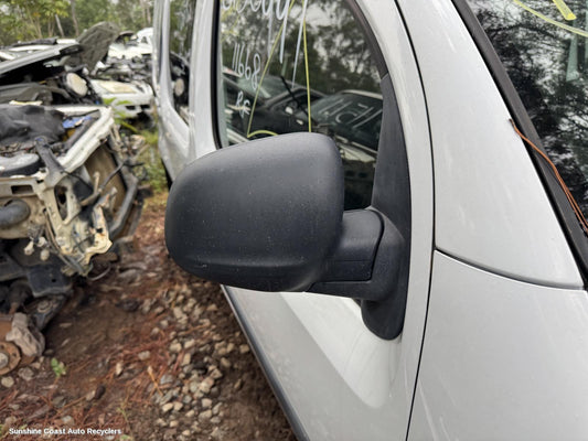 2016 Renault Kangoo Right Door Mirror