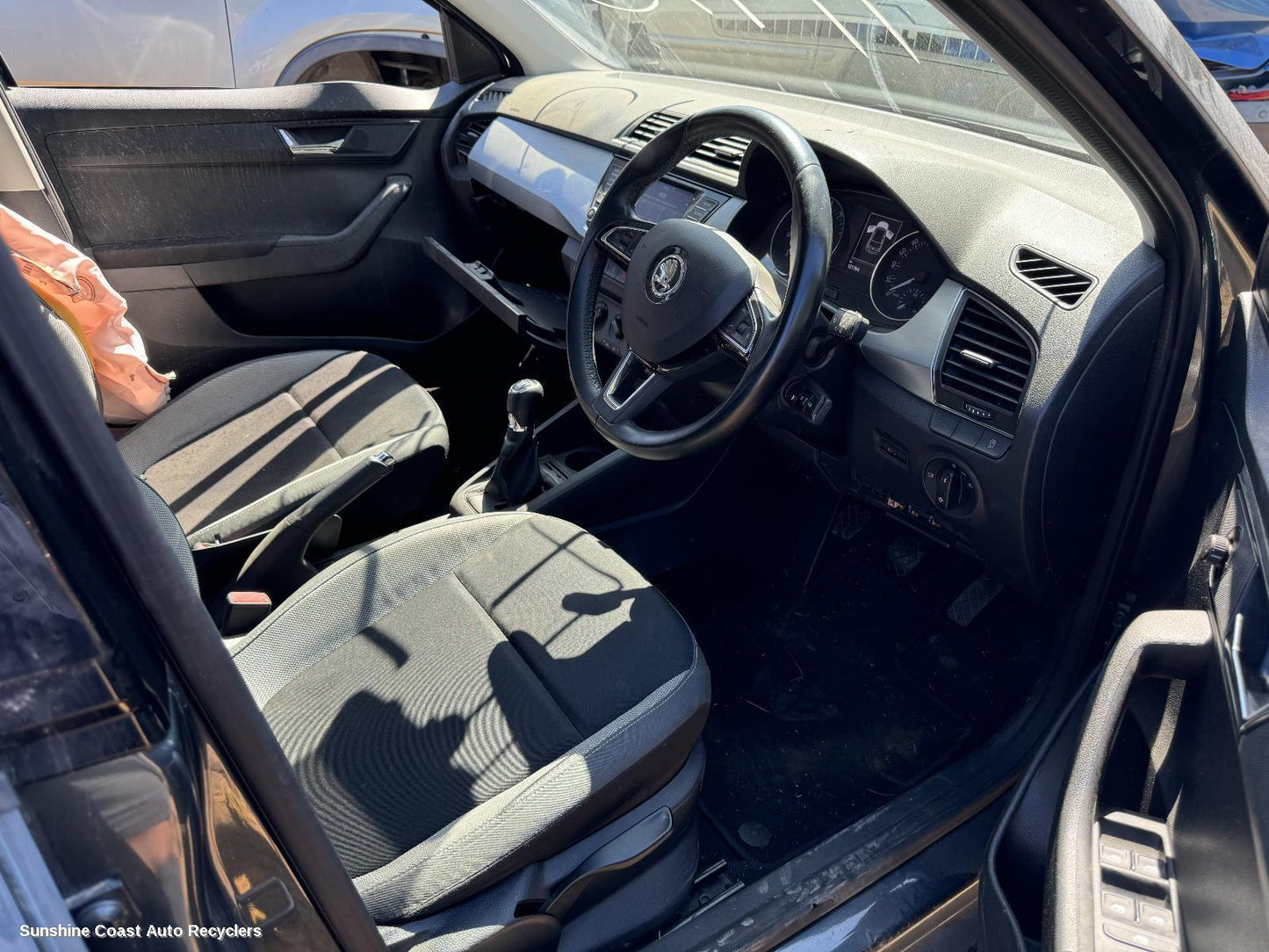 2015 Skoda Fabia Left Rear Door Sliding