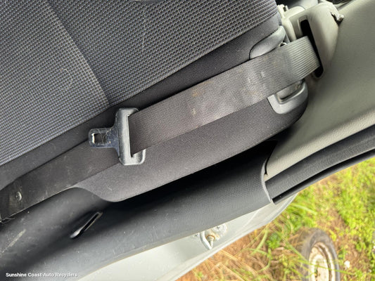 2007 Suzuki Swift Seatbelt Stalk
