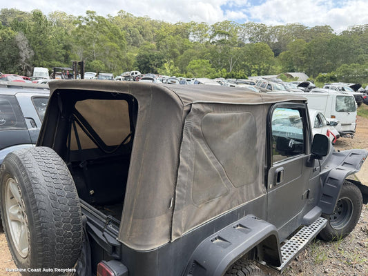 2003 Jeep Wrangler Roof