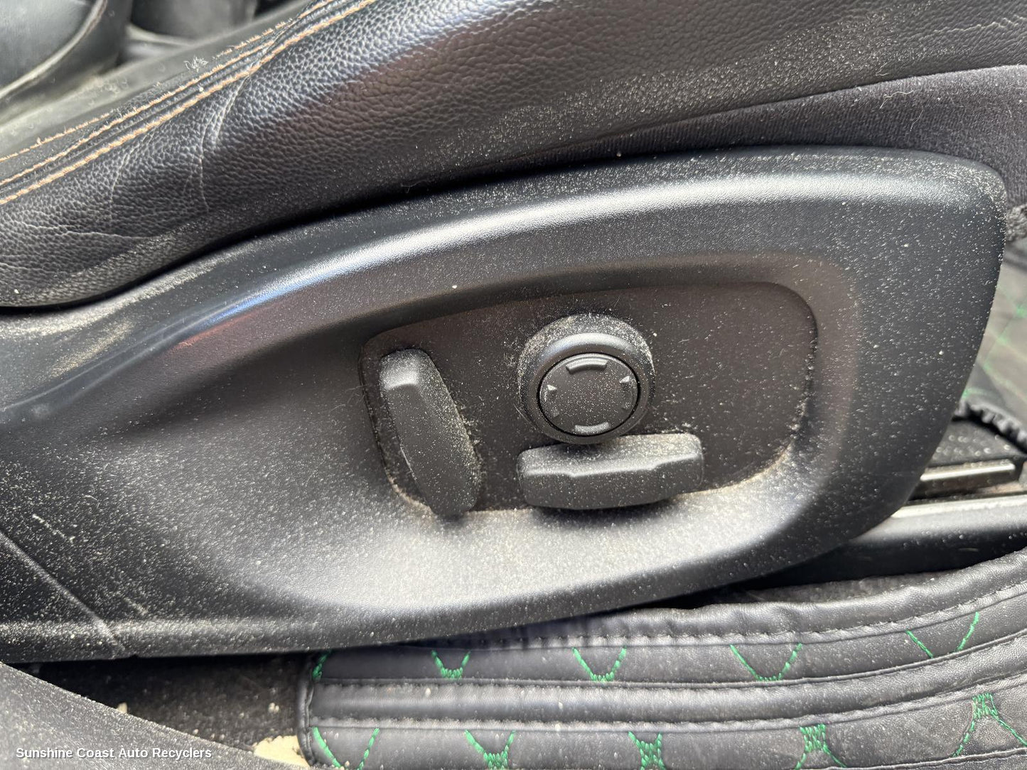 2016 Jaguar F Pace Front Seat