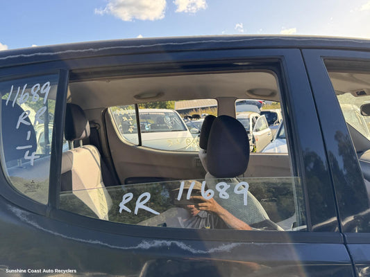 2008 Mitsubishi Triton Right Rear Door Window