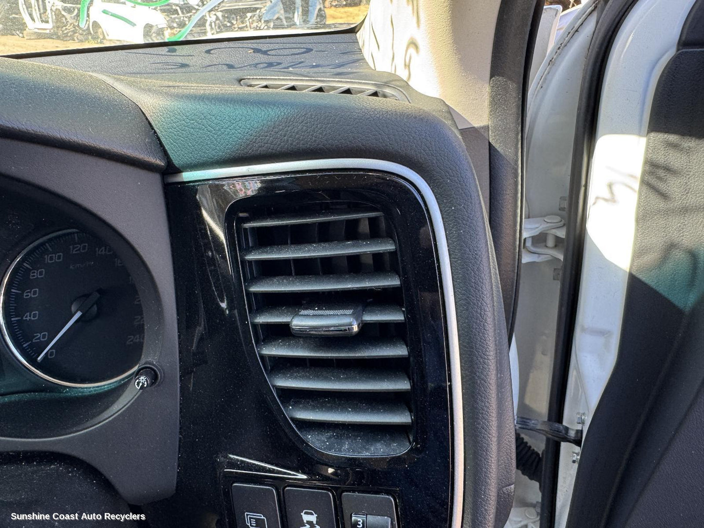 2012 Mitsubishi Outlander Misc