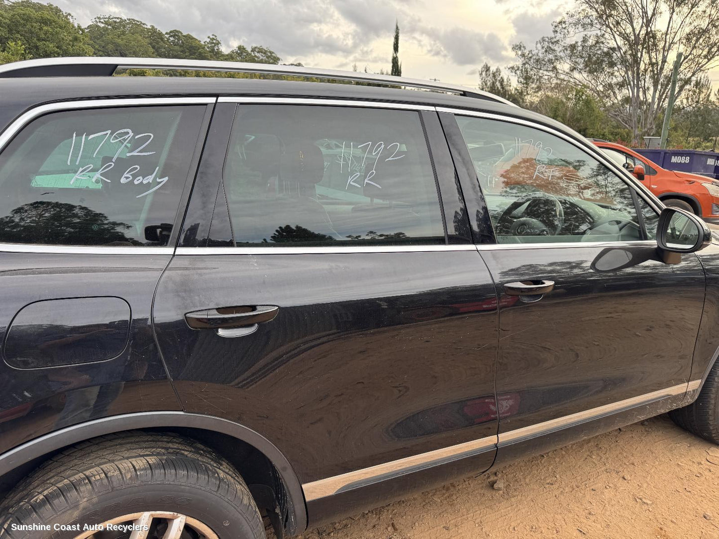 2016 Volkswagen Touareg Door Handle