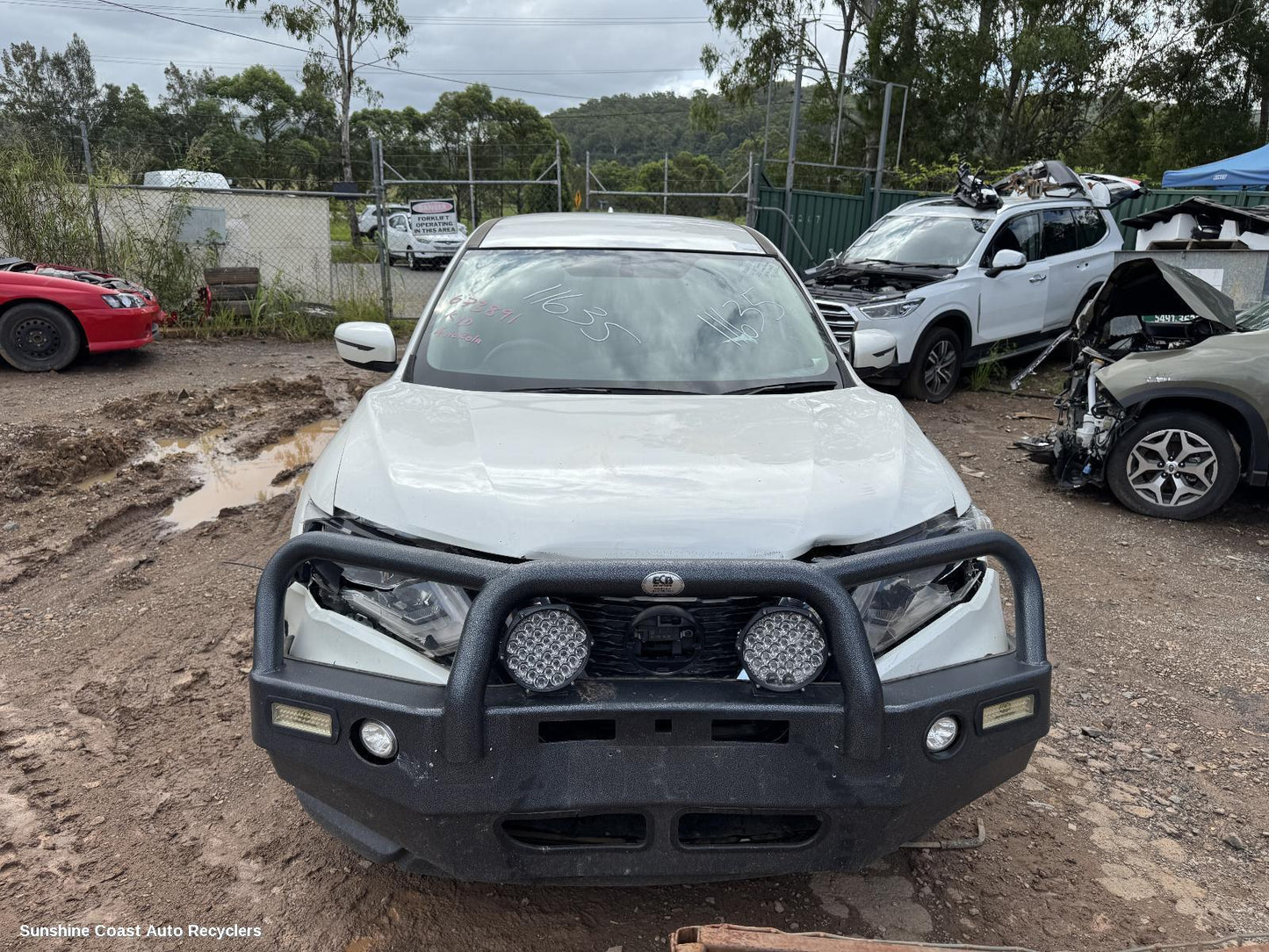 2022 Nissan Xtrail Hatch Strut