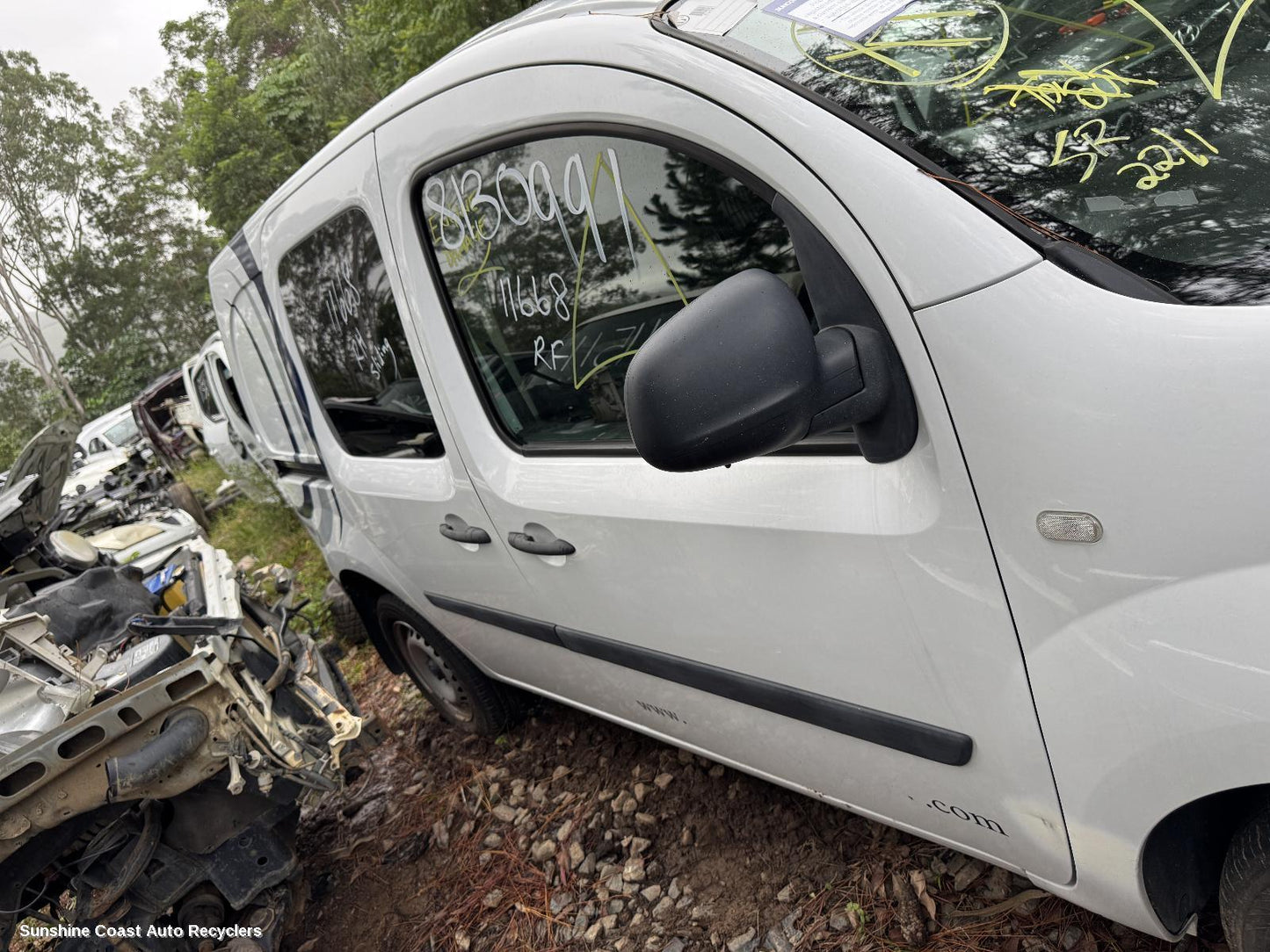 2016 Renault Kangoo Right Door Mirror