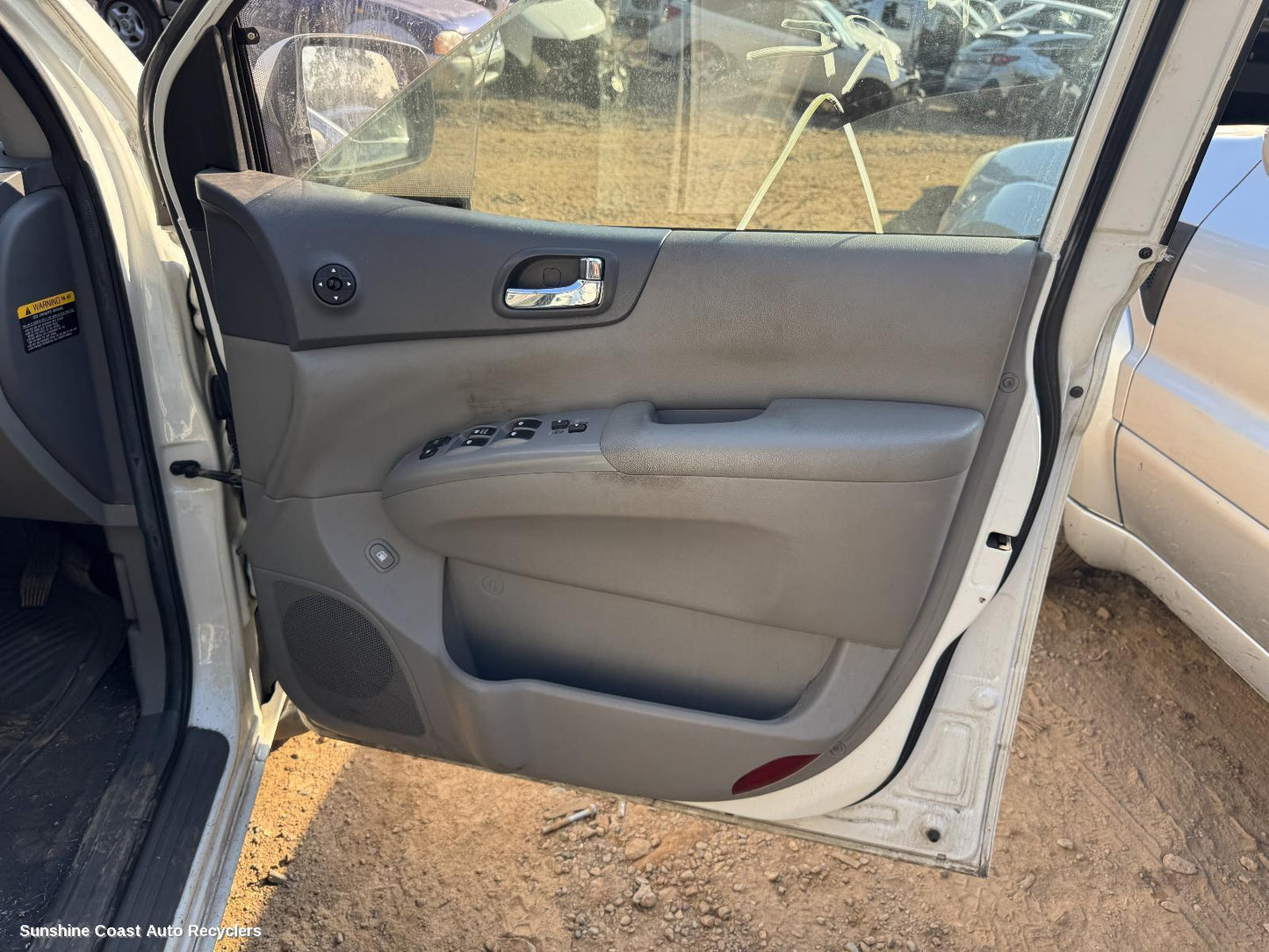 2010 Kia Carnival/grand Carnival Door Trim