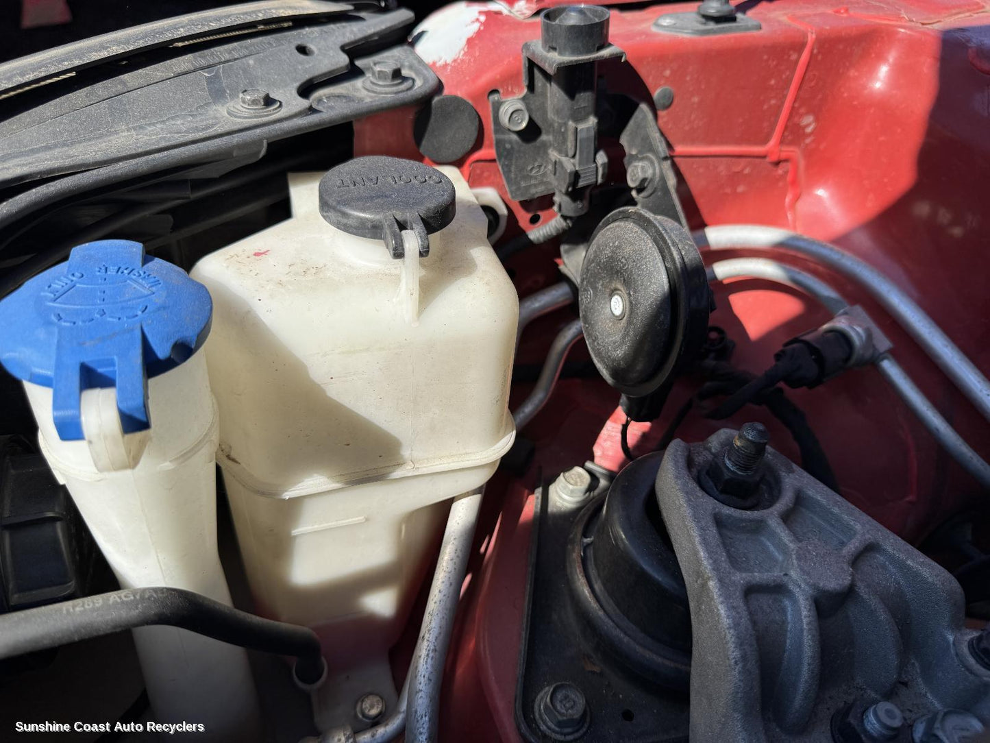 2009 Hyundai I30 Overflow Bottle