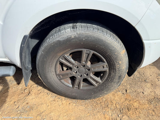 2010 Nissan Navara Wheel Mag