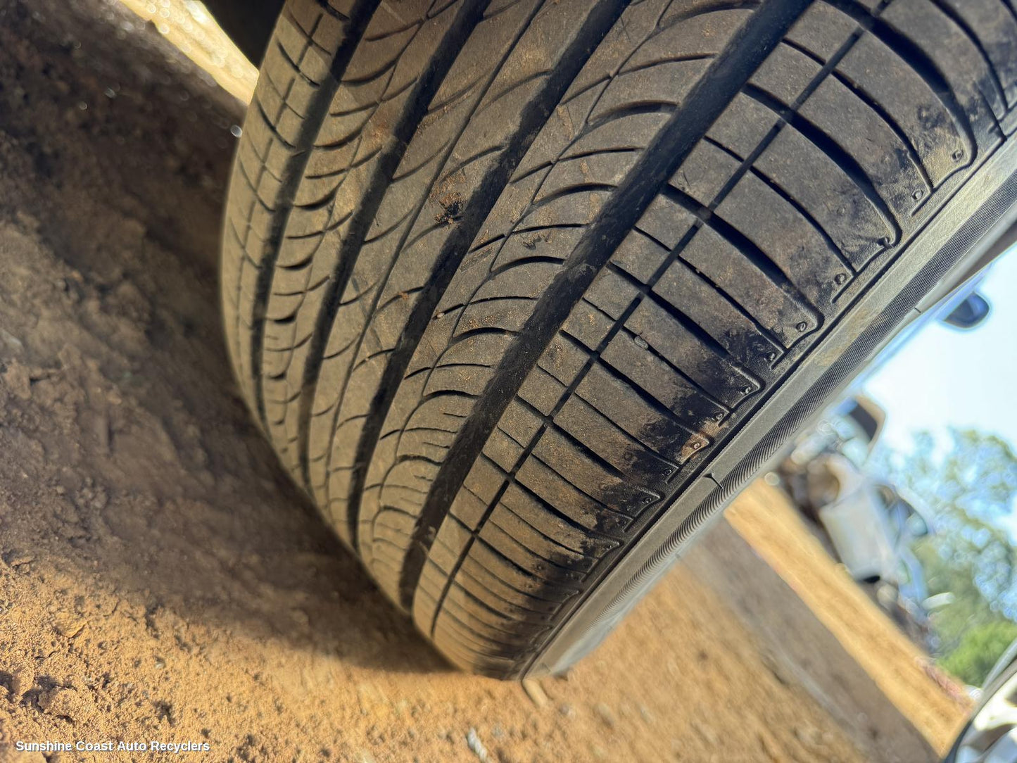 2003 Mercedes E Class Tyre