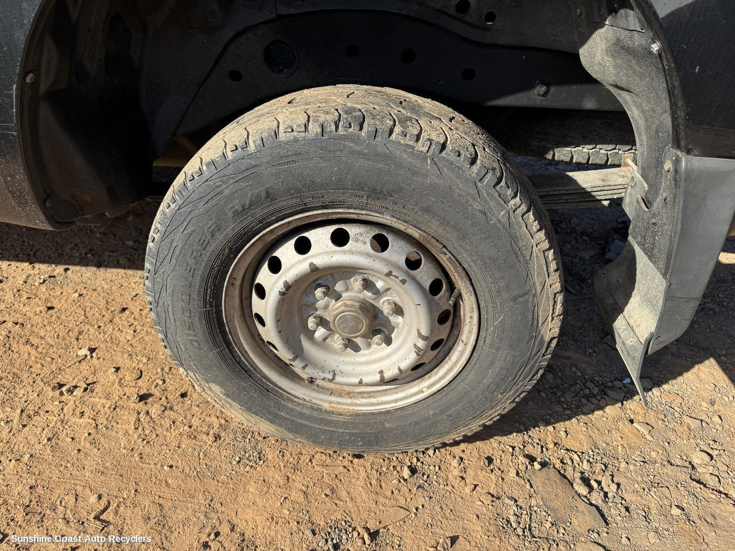 2008 Mitsubishi Triton Horn