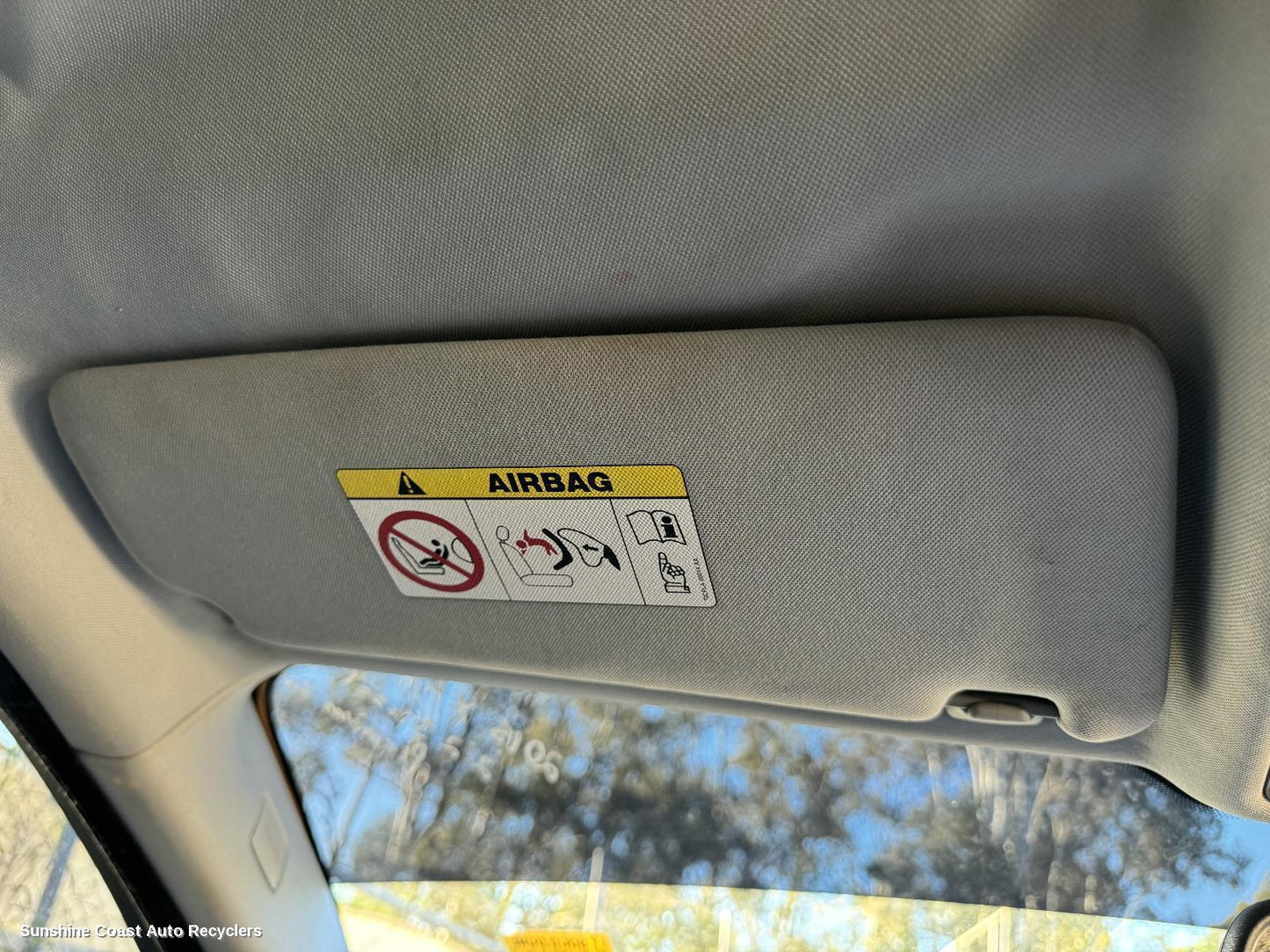 2015 Jaguar Xf Sunvisor