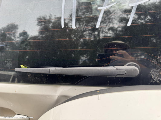 2014 Suzuki Vitara Wiper Arm