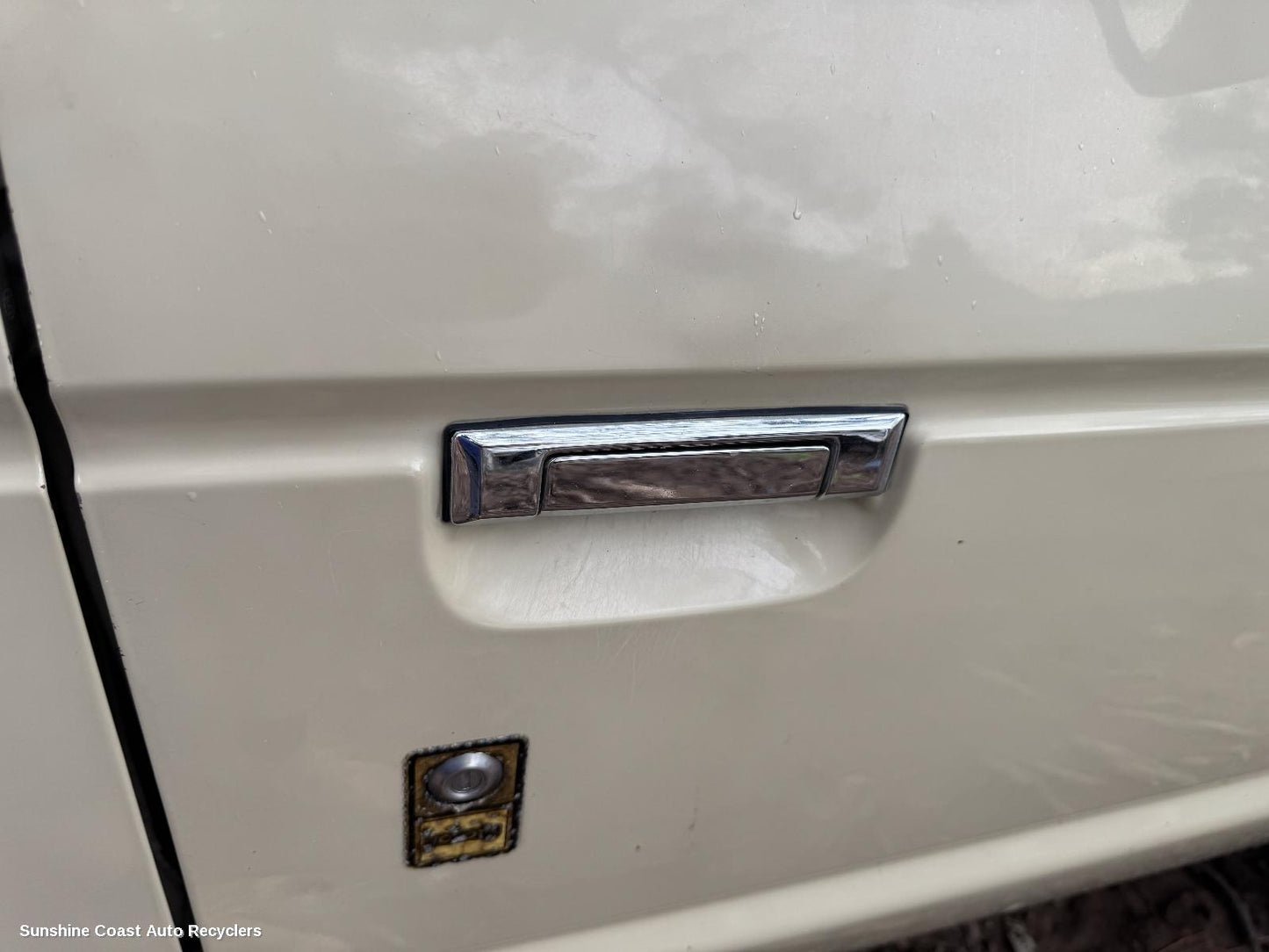 1989 Toyota Landcruiser Door Handle