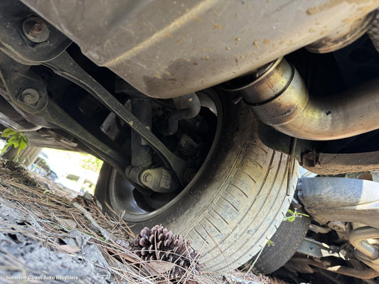 2011 Volkswagen Touareg Right Rear Trailing Arm